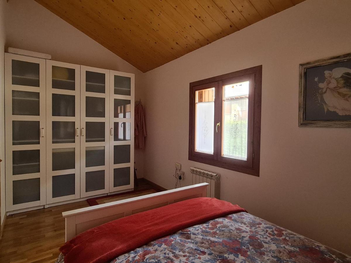 הוילה Villanúa Casa Pico Monje מראה חיצוני תמונה